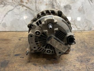 bontott SKODA OCTAVIA III Generátor