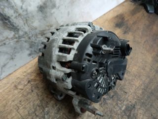 bontott SKODA OCTAVIA III Generátor