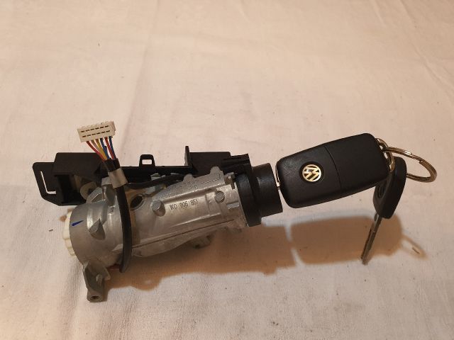 bontott SKODA OCTAVIA III Gyújtáskapcsoló Házzal