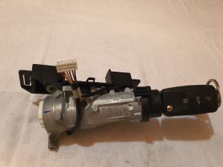 bontott SKODA OCTAVIA III Gyújtáskapcsoló Házzal