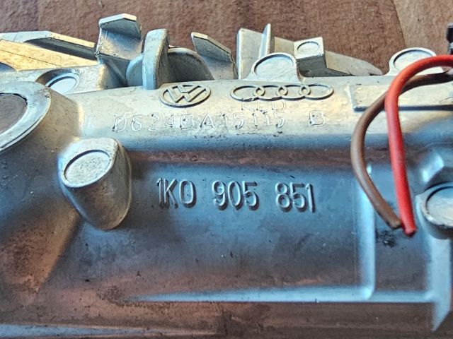 bontott SKODA OCTAVIA III Gyújtáskapcsoló Házzal