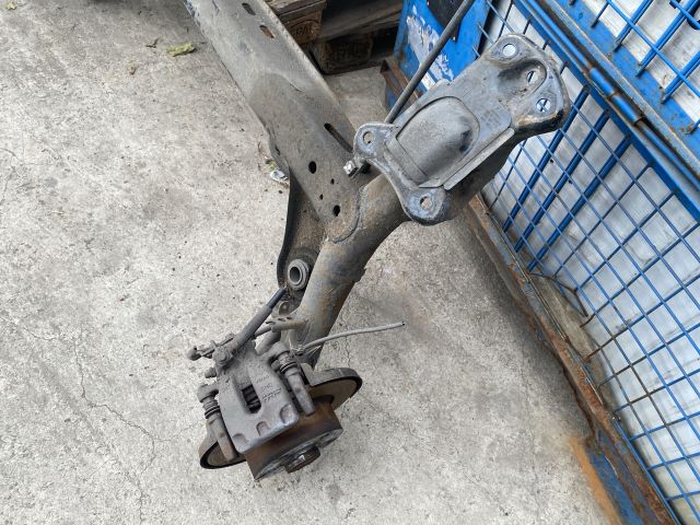 bontott SKODA OCTAVIA III Hátsó Híd (Tárcsafékes)