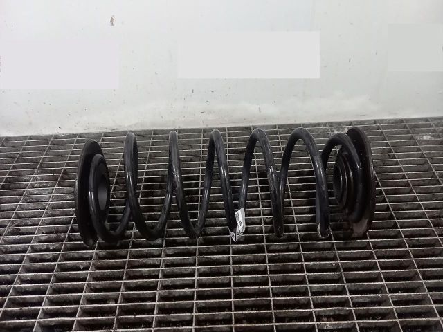 bontott SKODA OCTAVIA III Hátsó Rugó