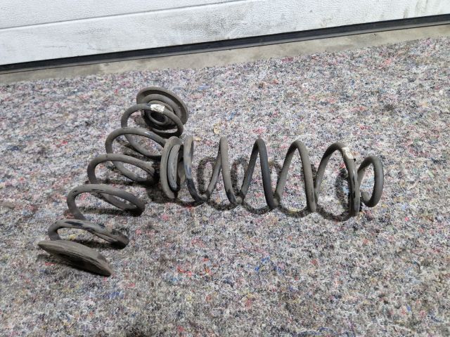 bontott SKODA OCTAVIA III Hátsó Rugó