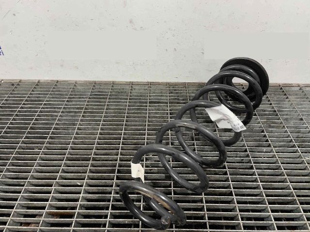 bontott SKODA OCTAVIA III Hátsó Rugó