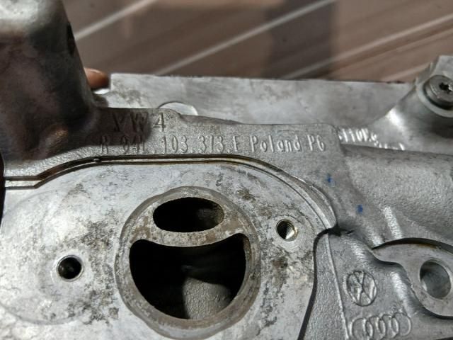 bontott SKODA OCTAVIA III Hengerfej