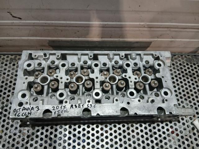 bontott SKODA OCTAVIA III Hengerfej