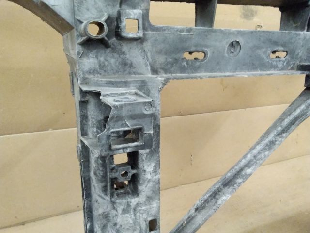 bontott SKODA OCTAVIA III Homlokfal (Üres lemez)