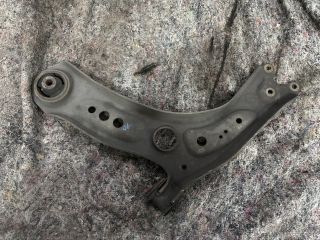 bontott SKODA OCTAVIA III Jobb első Lengőkar