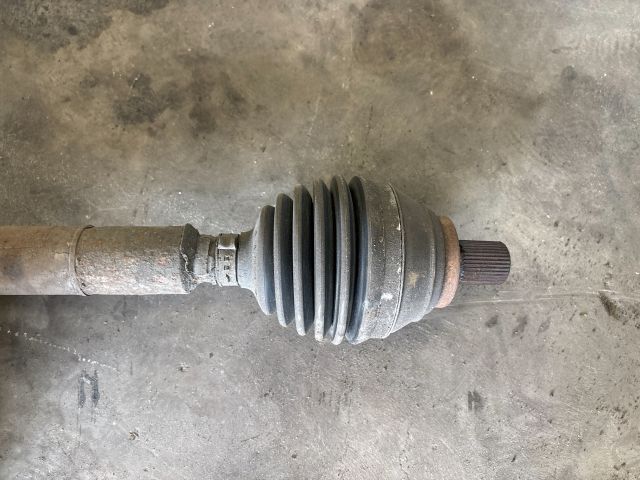 bontott SKODA OCTAVIA III Jobb Féltengely