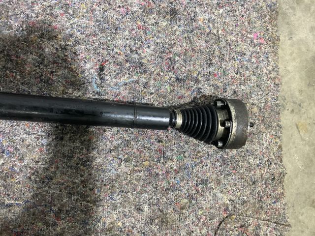 bontott SKODA OCTAVIA III Jobb Féltengely