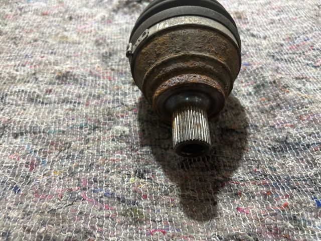 bontott SKODA OCTAVIA III Jobb Féltengely