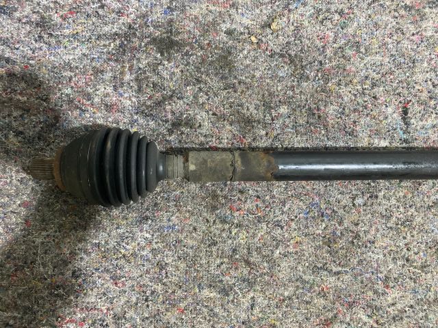 bontott SKODA OCTAVIA III Jobb Féltengely