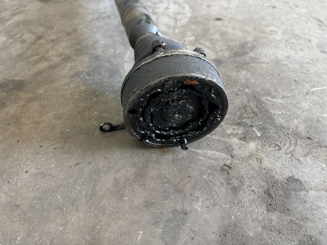 bontott SKODA OCTAVIA III Jobb Féltengely