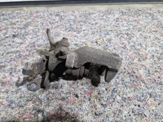 bontott SKODA OCTAVIA III Jobb hátsó Féknyereg Munkahengerrel