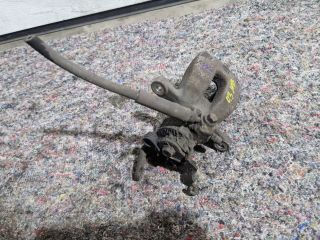 bontott SKODA OCTAVIA III Jobb hátsó Féknyereg Munkahengerrel