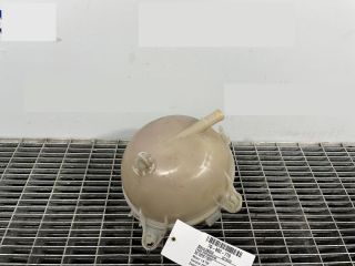 bontott SKODA OCTAVIA III Kiegyenlítő Tartály