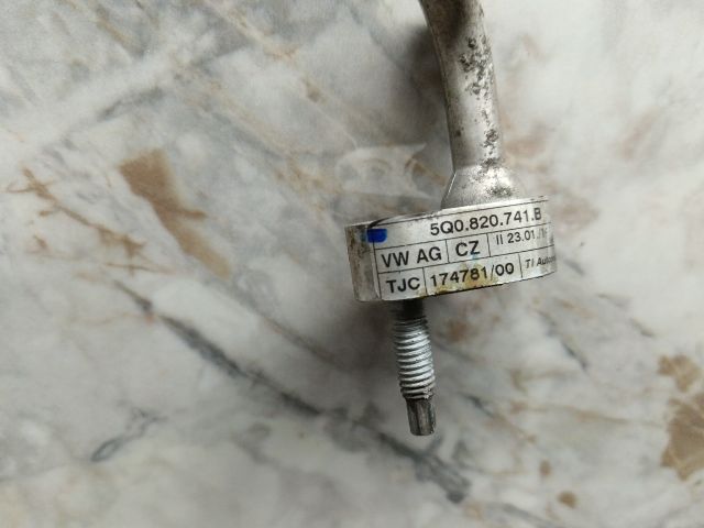 bontott SKODA OCTAVIA III Klíma Cső