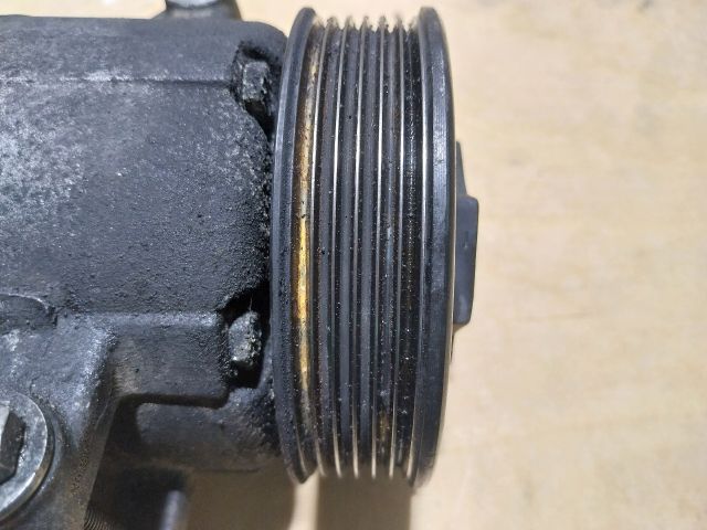 bontott SKODA OCTAVIA III Klímakompresszor