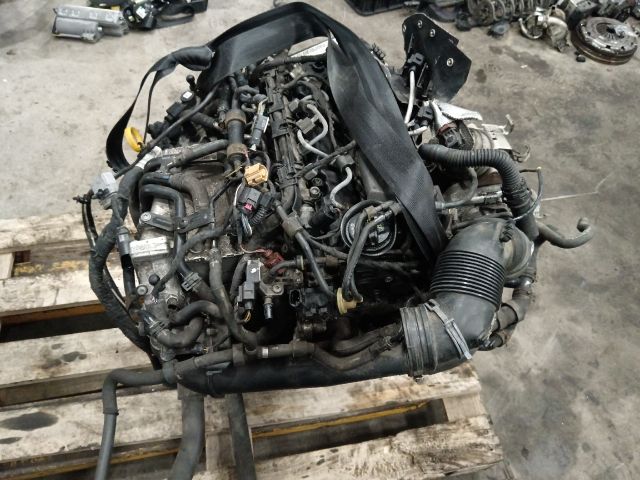 bontott SKODA OCTAVIA III Komplett Motor (Segédberendezésekkel)