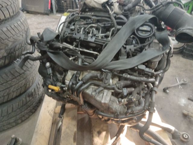 bontott SKODA OCTAVIA III Komplett Motor (Segédberendezésekkel)