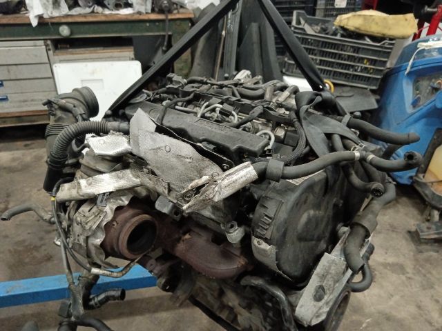 bontott SKODA OCTAVIA III Komplett Motor (Segédberendezésekkel)