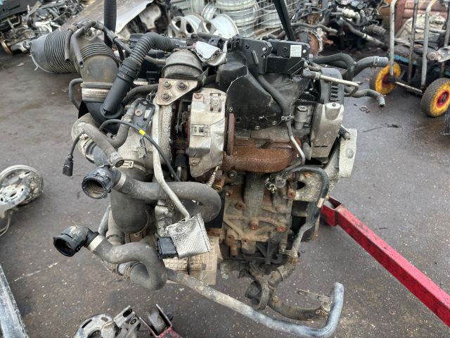 bontott SKODA OCTAVIA III Komplett Motor (Segédberendezésekkel)