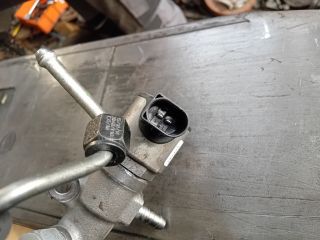 bontott SKODA OCTAVIA III Közösnyomócső