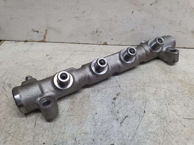 bontott SKODA OCTAVIA III Közösnyomócső