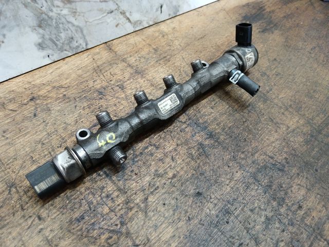 bontott SKODA OCTAVIA III Közösnyomócső