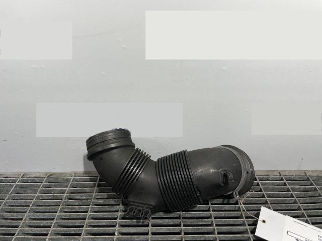 bontott SKODA OCTAVIA III Légbeömlő Cső