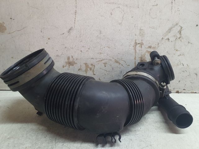 bontott SKODA OCTAVIA III Légbeömlő Cső