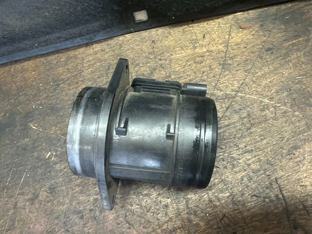 bontott SKODA OCTAVIA III Légtömegmérő