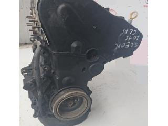 bontott SKODA OCTAVIA III Motor (Fűzött blokk hengerfejjel)