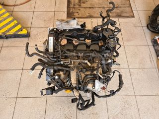 bontott SKODA OCTAVIA III Motor (Fűzött blokk hengerfejjel)