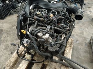 bontott SKODA OCTAVIA III Motor (Fűzött blokk hengerfejjel)