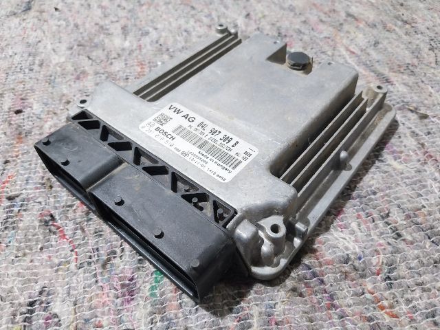 bontott SKODA OCTAVIA III Motorvezérlő