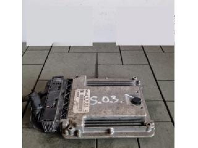 bontott SKODA OCTAVIA III Motorvezérlő