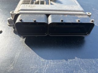 bontott SKODA OCTAVIA III Motorvezérlő