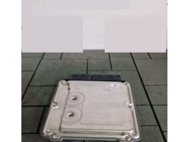 bontott SKODA OCTAVIA III Motorvezérlő