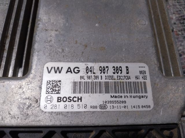 bontott SKODA OCTAVIA III Motorvezérlő