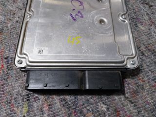 bontott SKODA OCTAVIA III Motorvezérlő