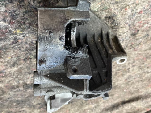 bontott SKODA OCTAVIA III Nagynyomású Szivattyú Bak