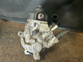 bontott SKODA OCTAVIA III Nagynyomású Szivattyú