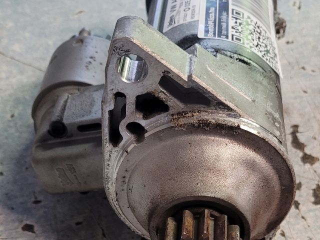 bontott SKODA OCTAVIA III Önindító