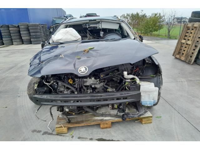 bontott SKODA OCTAVIA III Önindító