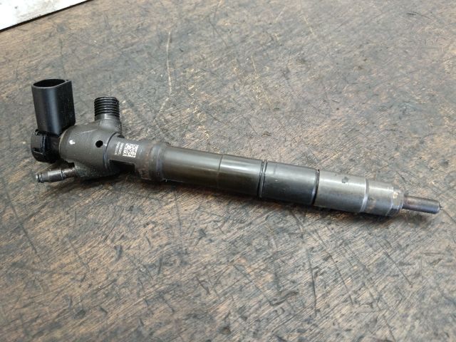 bontott SKODA OCTAVIA III Porlasztó (1 db)