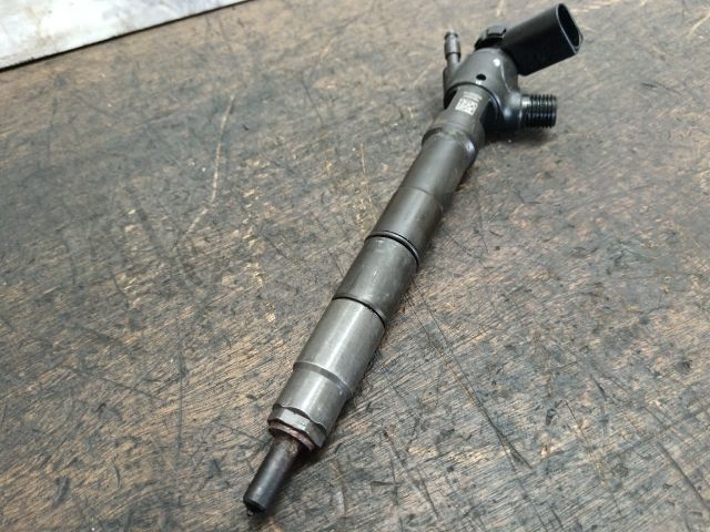 bontott SKODA OCTAVIA III Porlasztó (1 db)