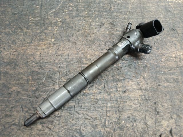 bontott SKODA OCTAVIA III Porlasztó (1 db)