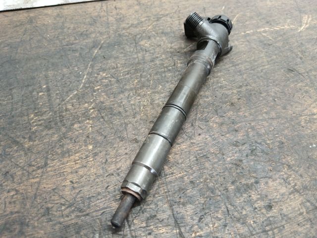 bontott SKODA OCTAVIA III Porlasztó (1 db)